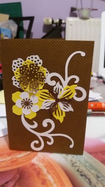 CARTES DE NOEL ANNIVERSAIRE NAISSANCES  CONDOLEANCES 
3 Charantonnay (38)