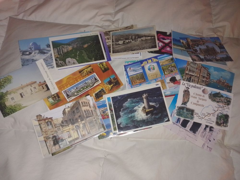 cartes postale (50)(tout sujets) 0 Montreuil (93)