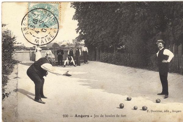 Cartes postales anciennes 1 Le Pontet (84)