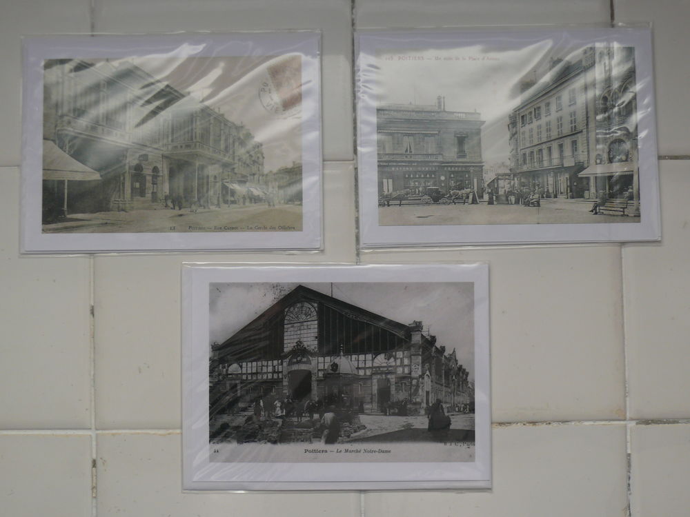 5 cartes postales 10 Saintes (17)