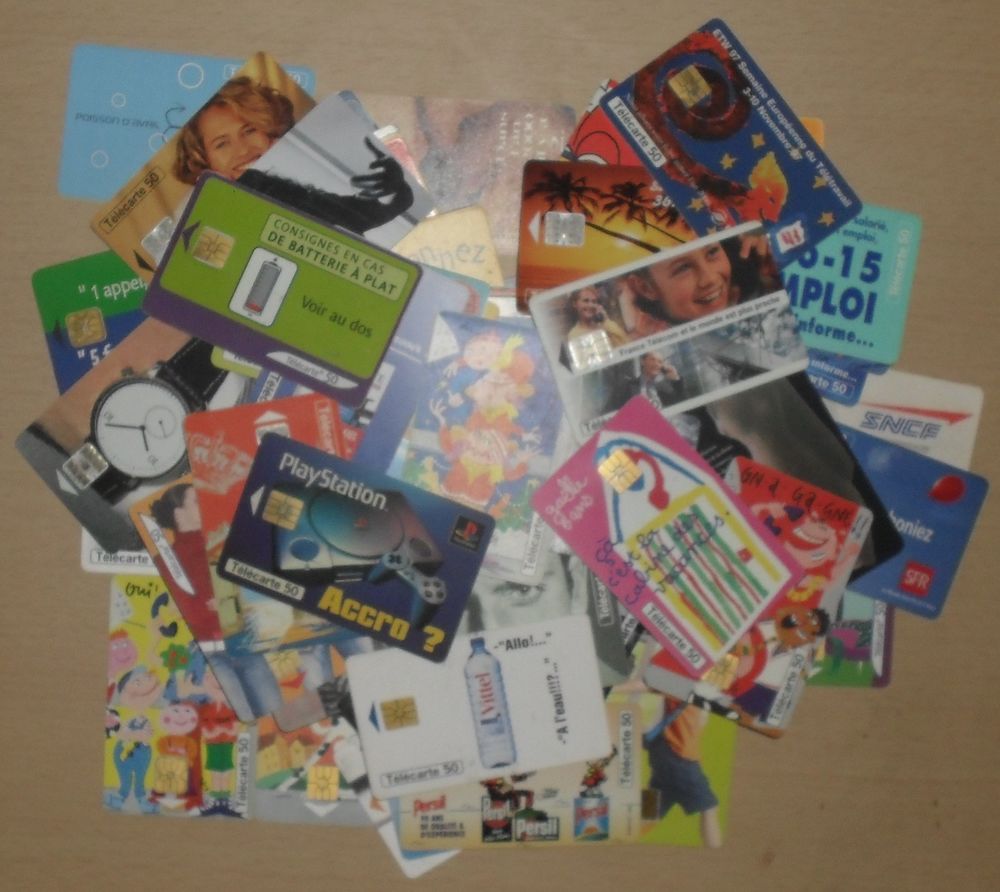 Lot de 120 Cartes T�l�phoniques 50 Unit�s en tr�s bon �tat. 100 Montreuil (93)