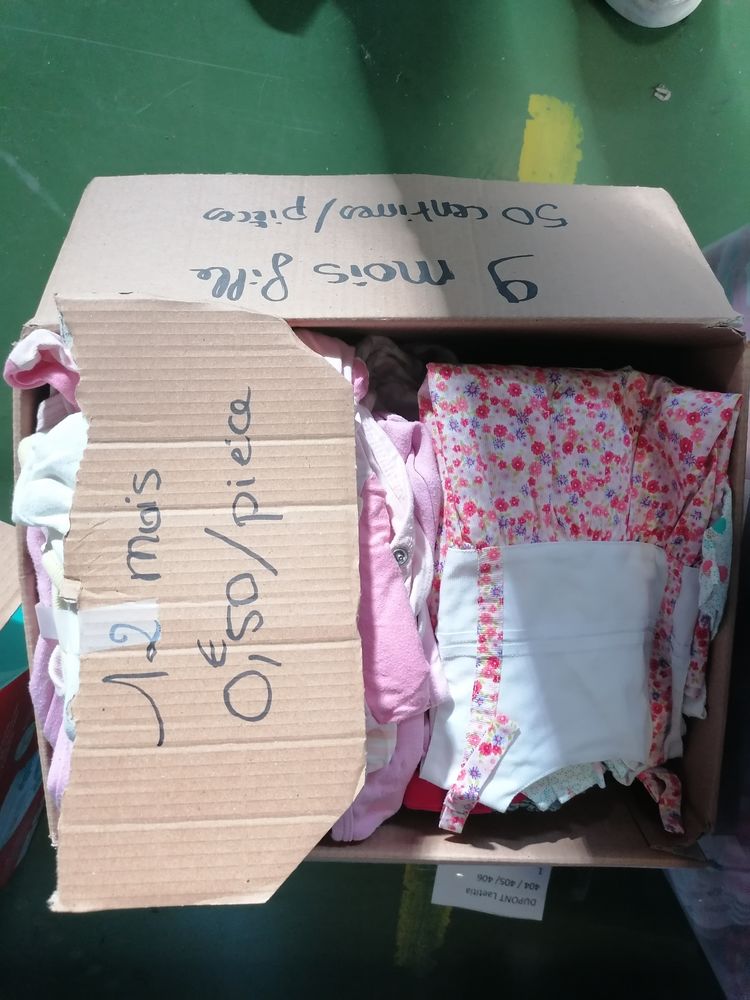 Av carton habit fille 40 Pardies-Pi�tat (64)