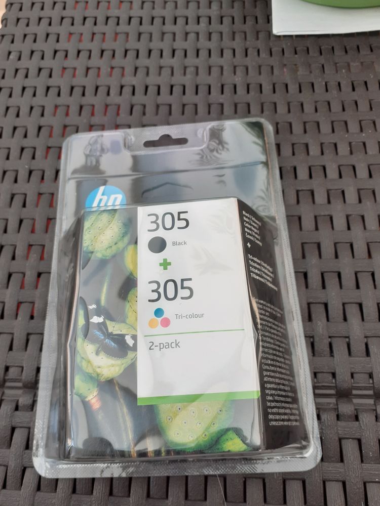 cartouche d'encre pour imprimante hp lot de  2 noir et coule 15 Saint-Porchaire (17)