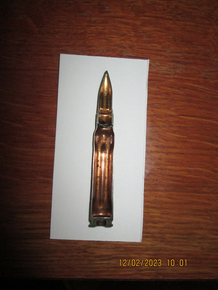 cartouche de manipulation WWI en fer cuivr� en coupe (inerte 13 �pernay (51)