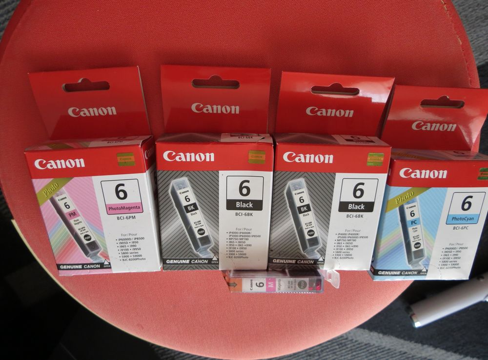 CARTOUCHES CANON NEUVES 6 30 Montreuil (93)