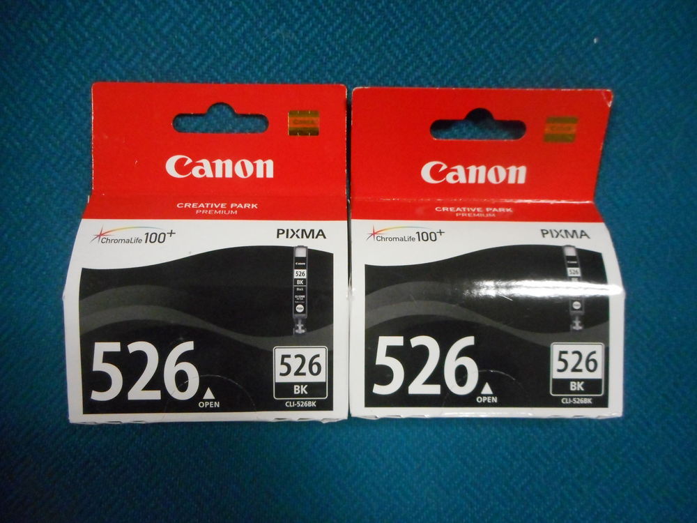 Lot de 2 cartouches canon pixma 526 noire 15 Nieuil-l'Espoir (86)
