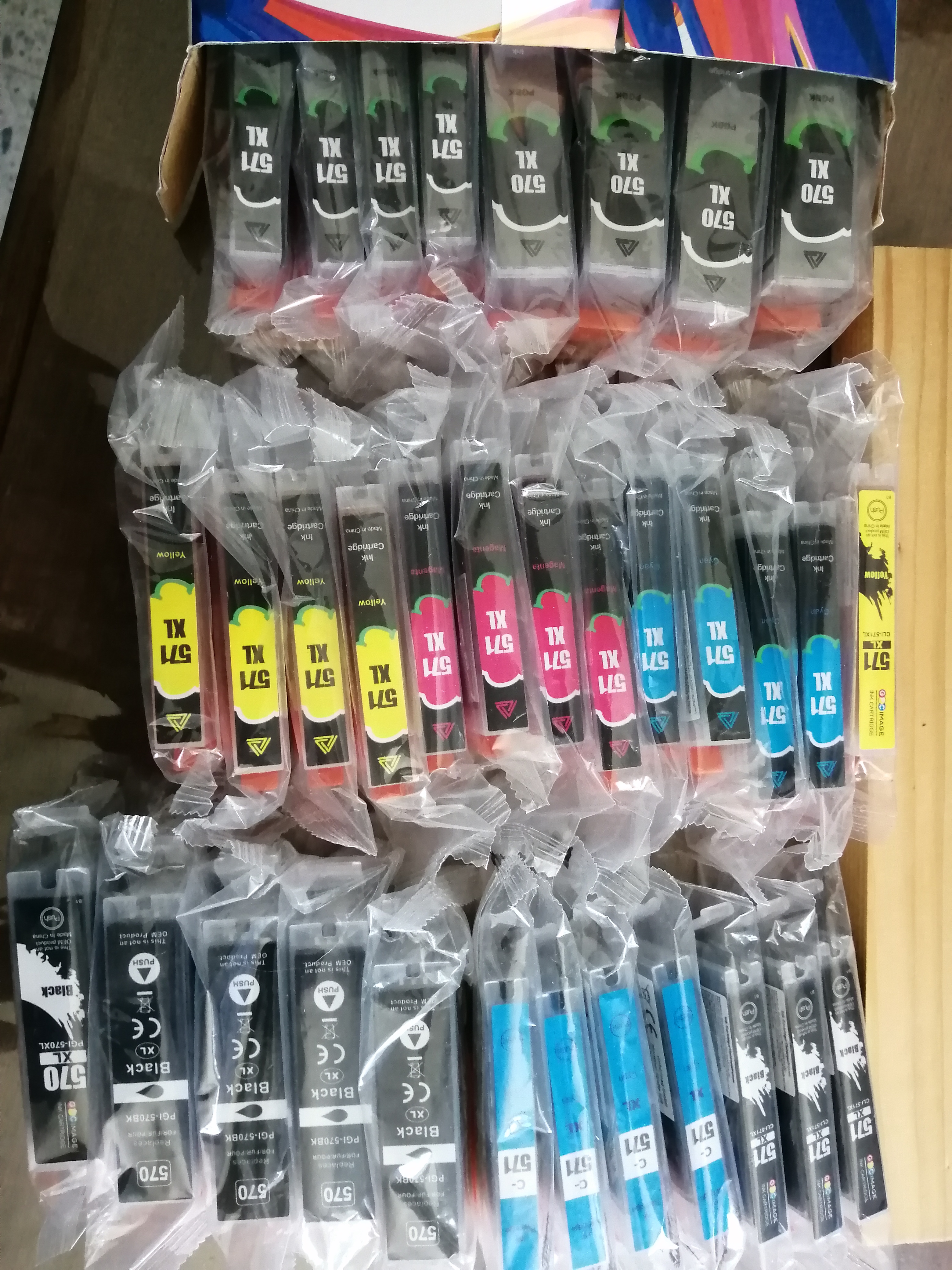 33 CARTOUCHES ENCRE CANON 25 Castelnaudary (11)