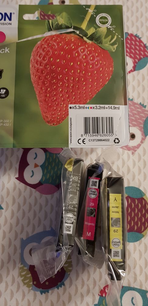 3 CARTOUCHES ENCRES EPSON
VALEUR NEUVE 10� LA CARTOUCHE
11 Wissous (91)