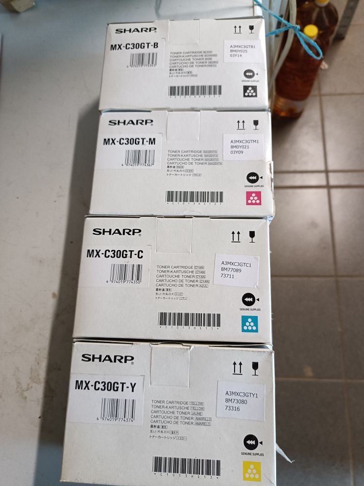 lot de 4 cartouches pour imprimante 45 Charly (69)