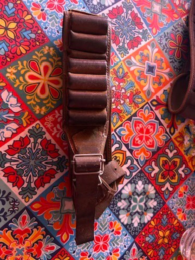 CARTOUCHIERE CUIR
25 Perpignan (66)