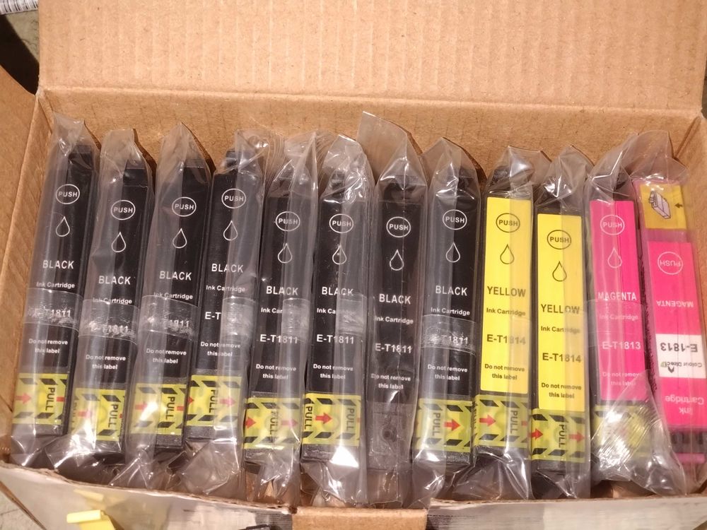 cartouchrs d'encre T 181 pour imprimantes  Epson xp 20 Saint-Cyr-en-Val (45)