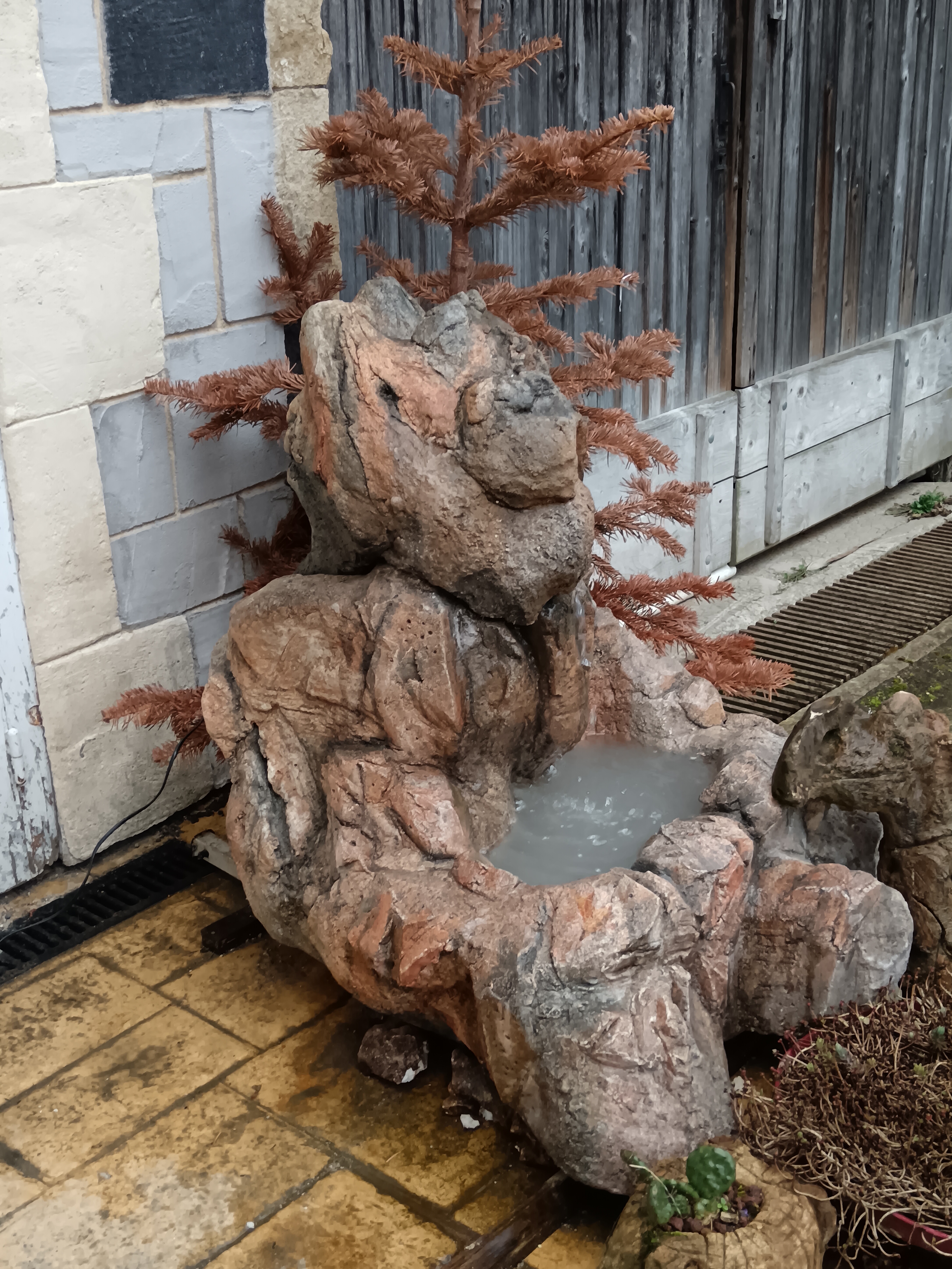 Cascade fa�on rocailleur 0 Saint-Yorre (03)