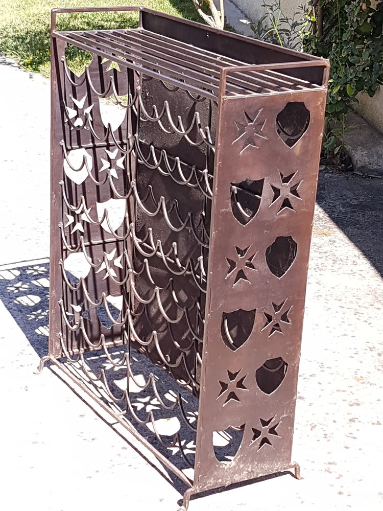 Casier � bouteilles capacit� 48 . 48 Saint-Sylvestre-sur-Lot (47)