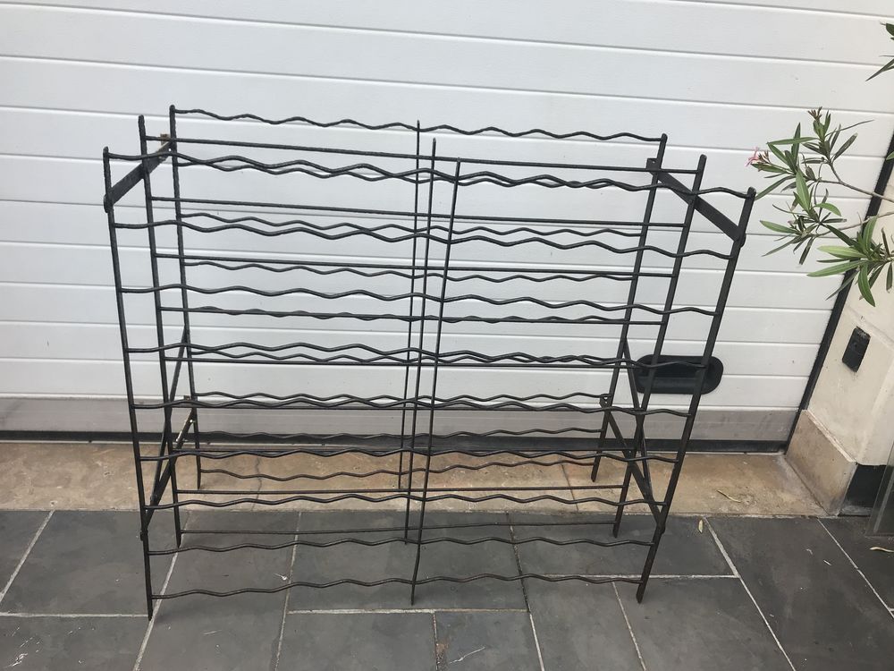 �casier �  bouteilles 25 Tours (37)