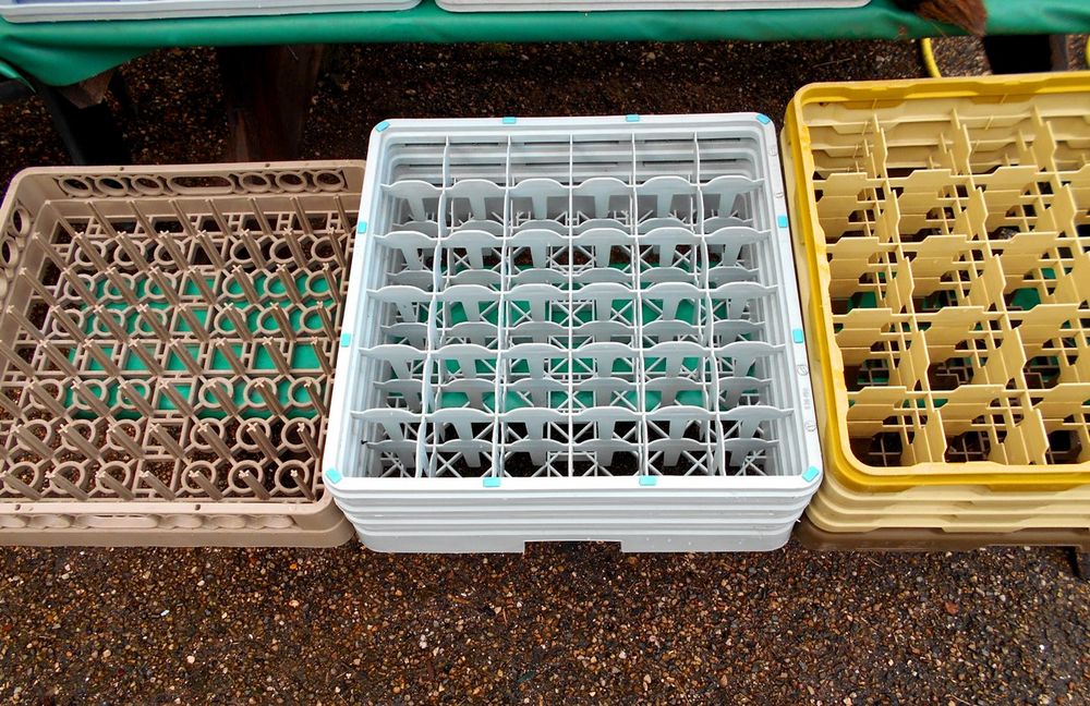 Bac casier lavage rangement verre assiette (l'unité) 20 Monflanquin (47)