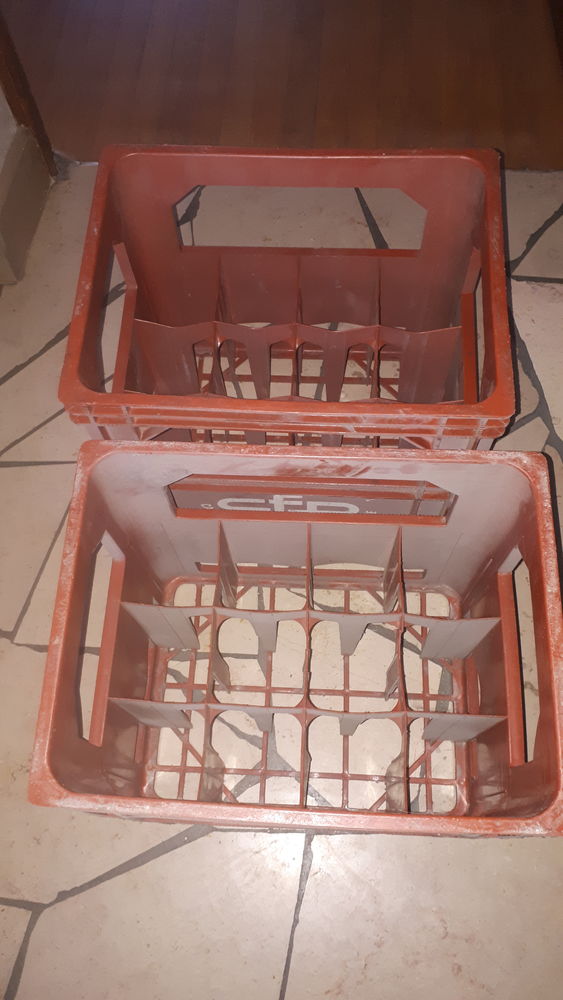 2 casiers de 12 bouteilles 10 Dijon (21)