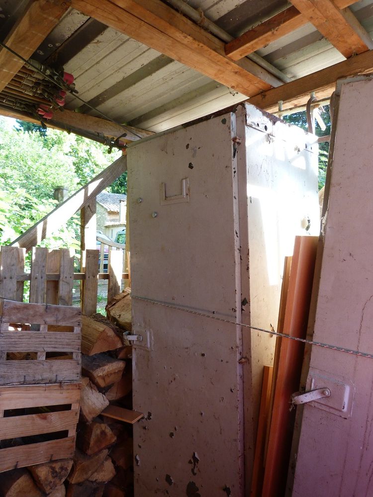  casiers m�talliques industriels (vestiaire) 50 Cavaillon (84)