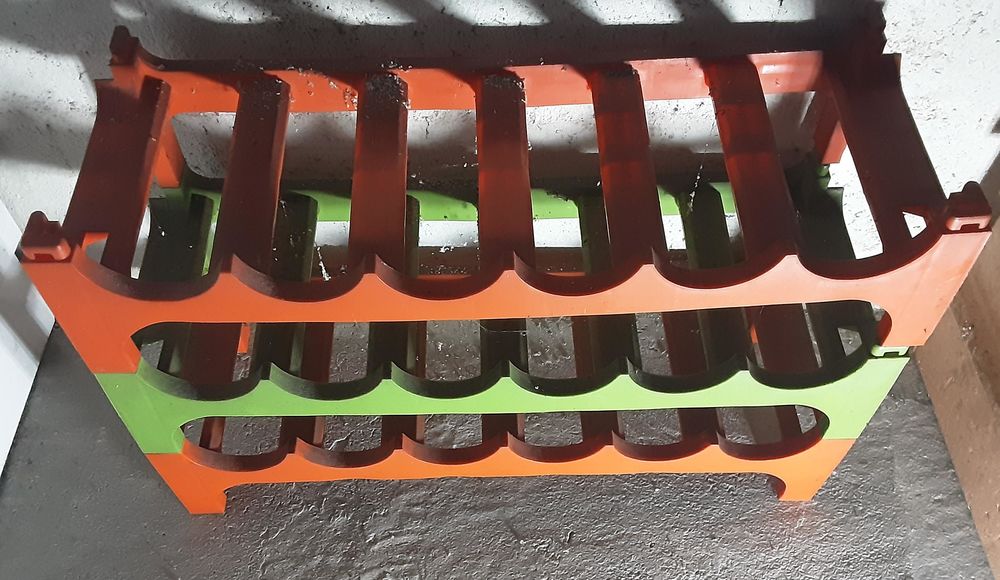 lot de 3 casiers porte bouteilles � plat superposables. 15 Pontoise (95)