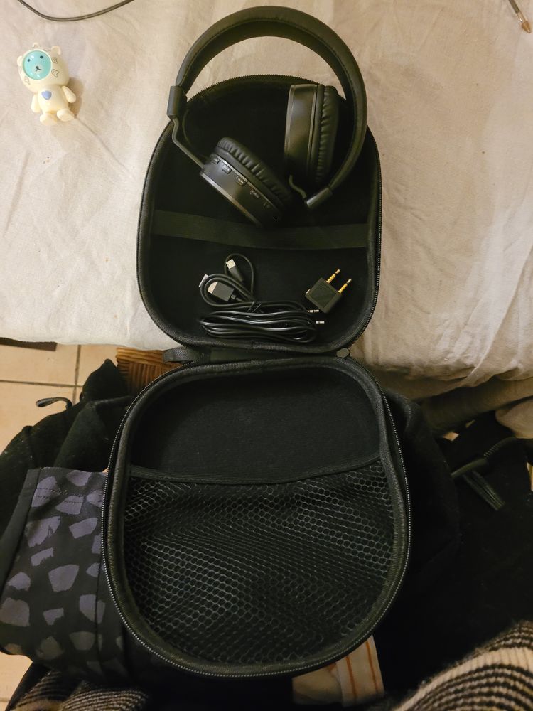 Casque audio bluetooth pliable neuf 35 Marseille 2 (13)