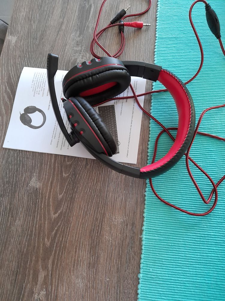 Casque audio neuf jamais servi 10 Sorde-l'Abbaye (40)
