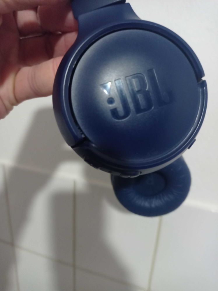 casque JBL bluetooth 25 Caen (14)