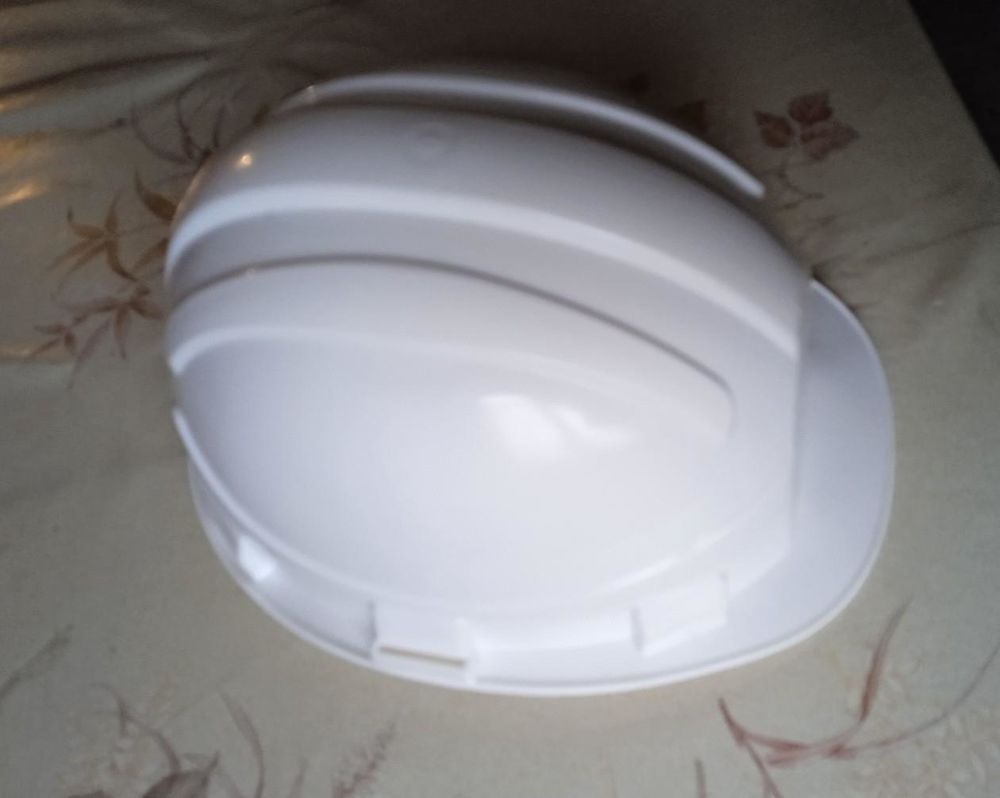 Casque de chantier Opale blanc NEUF
6 Aubin (12)