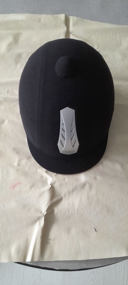 Casque d'Equitation ou Bombe 50 �cully (69)