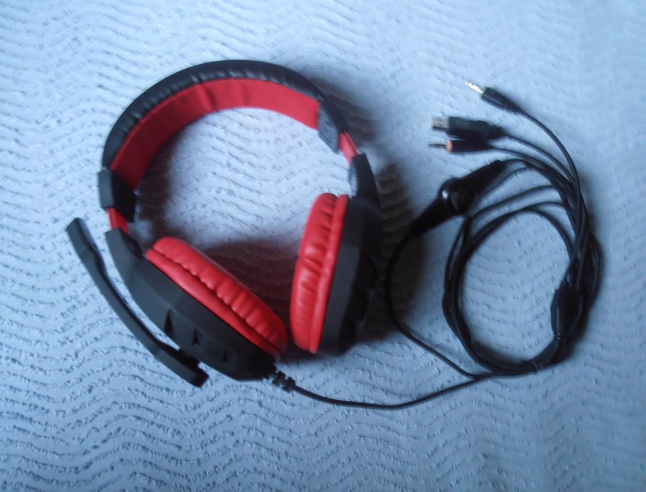Casque gaming filaire Konix Drakkar PC, iMac, MacBook, etc.
15 Aubin (12)
