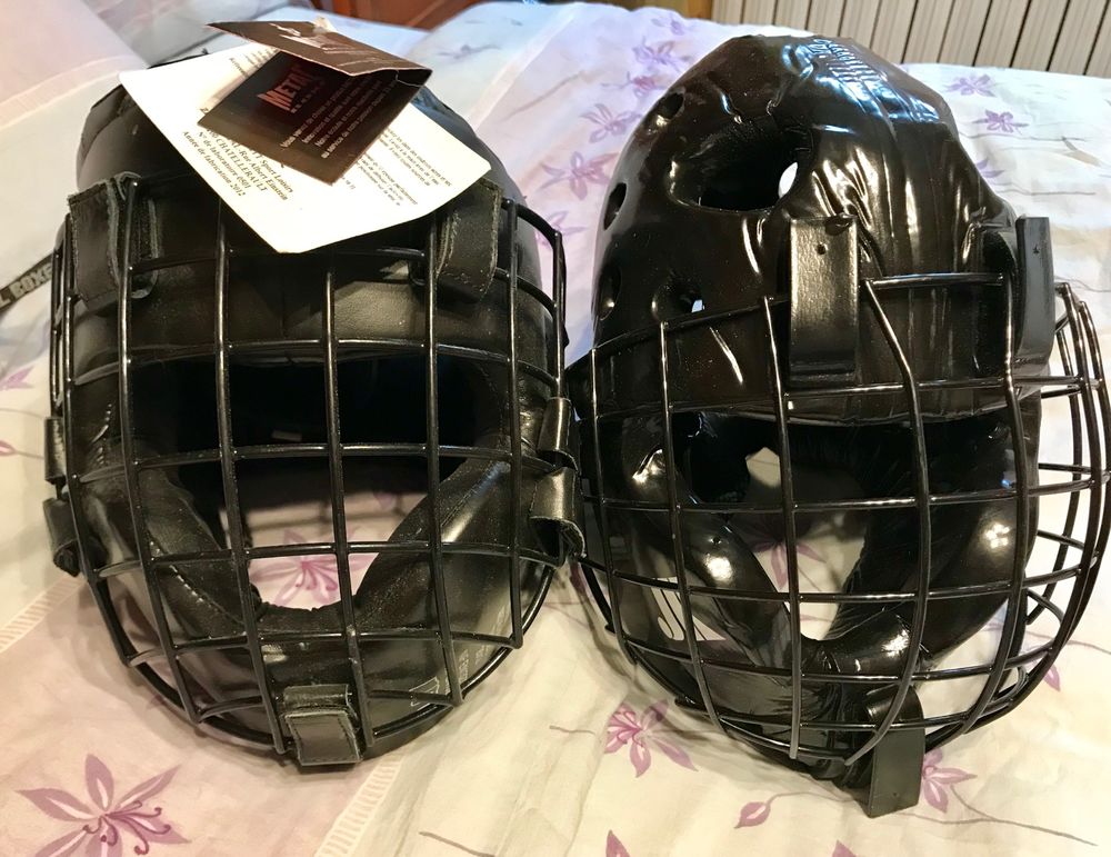 1 Casque int�gral � grille m�tallique amovible Metal Box. 
50 La Valette-du-Var (83)