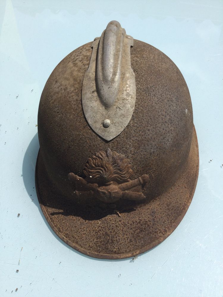 Casque Militaire Adrian WW2 120 Toulouse (31)