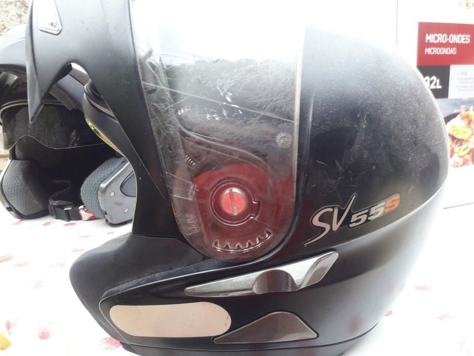 Casque Moto Modulable AIROH HELMET Taille 61 XL 30 Toulon (83)