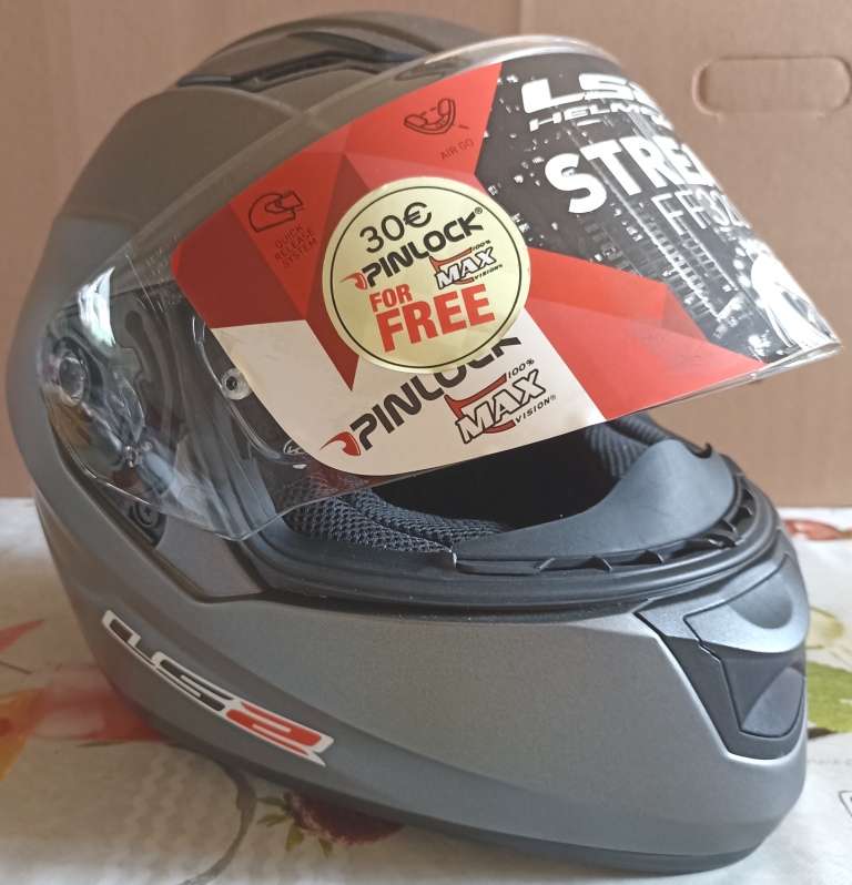 casque neuf LS2  stream , taille S 70 La For�t-du-Parc (27)