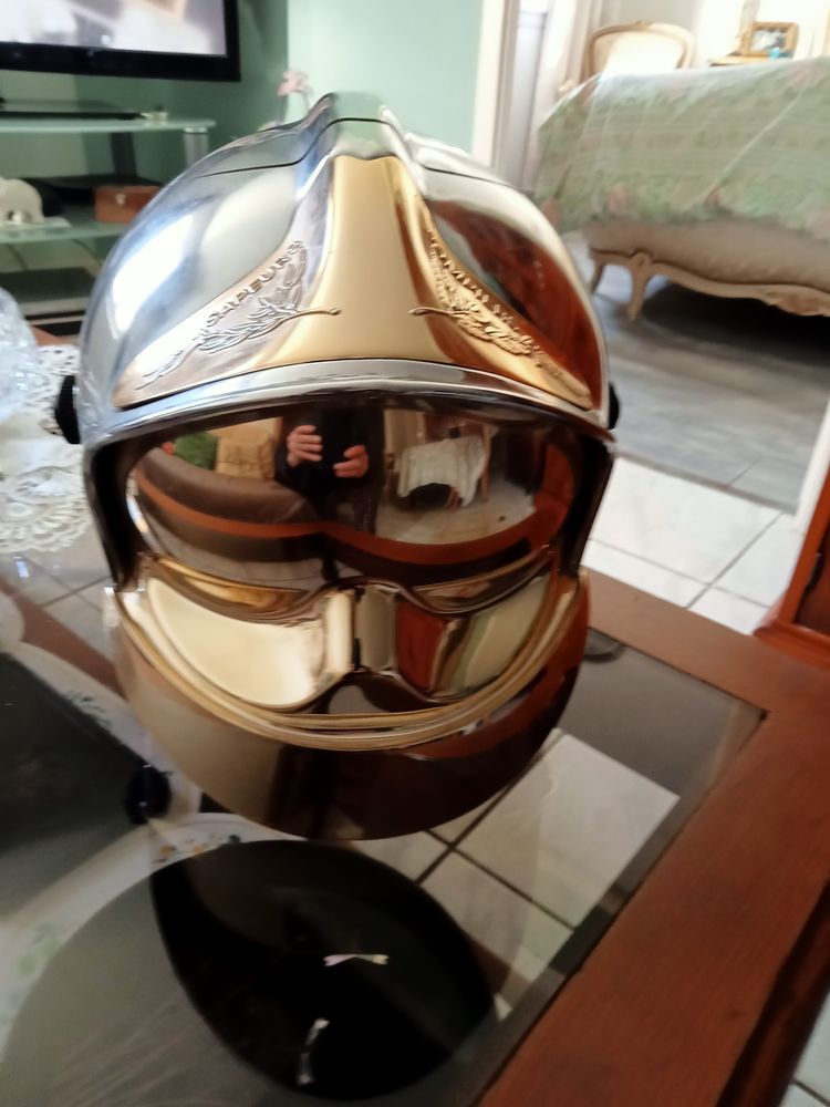 Casque de pompiers, seaux a champagnes ou a gla�on 50 Civrac-de-Blaye (33)