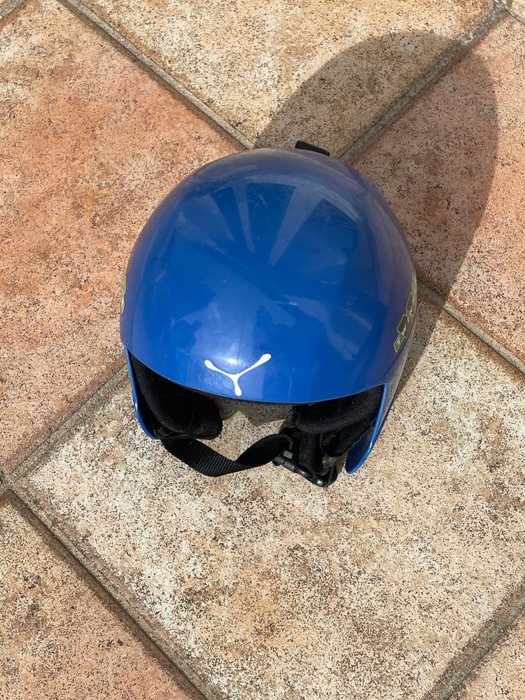 
CASQUE  de SKI 
Taille : 56 8 Privas (07)