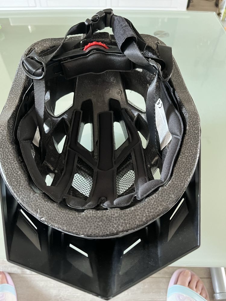 casque de v�lo 25 Ferri�res-en-Brie (77)