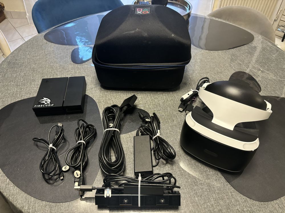 Casque VR virtuel ps4/ps5 complet �tat irr�prochable 70 Guignes (77)