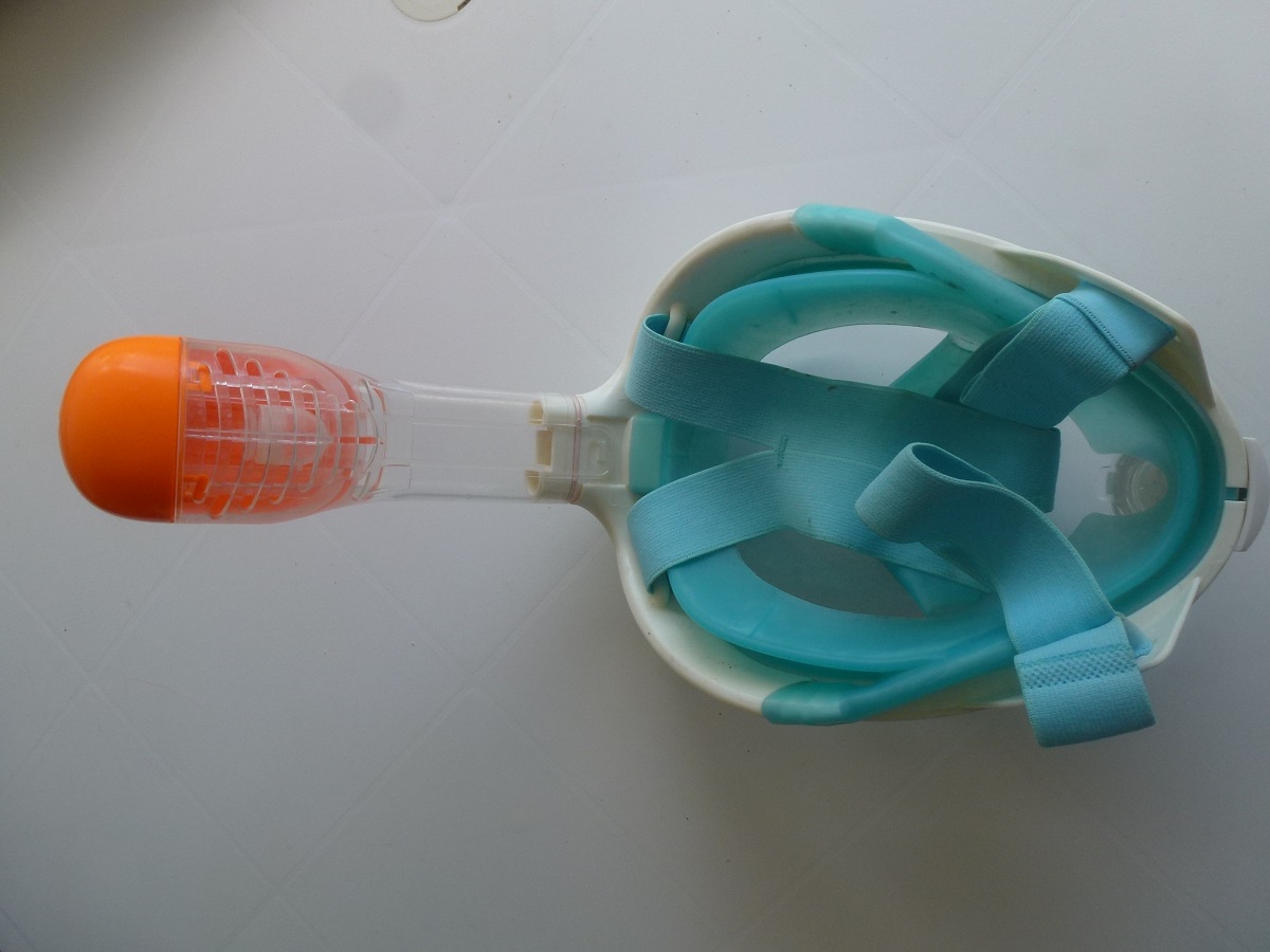 Casque visi�re sous marine Decathlon 10 La R�union (97)