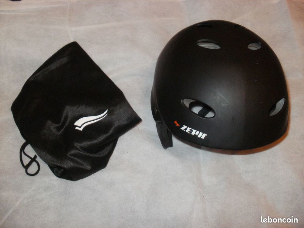 Casque  ZEPH  pour ski, v�lo, autre... 19 Saint-Abraham (56)