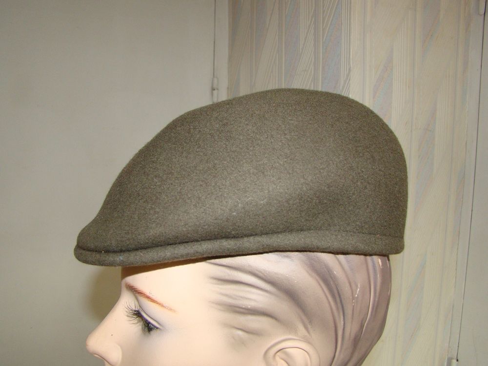 Casquette anglaise Homme T. 6 �  - 55 cm
20 Gargenville (78)