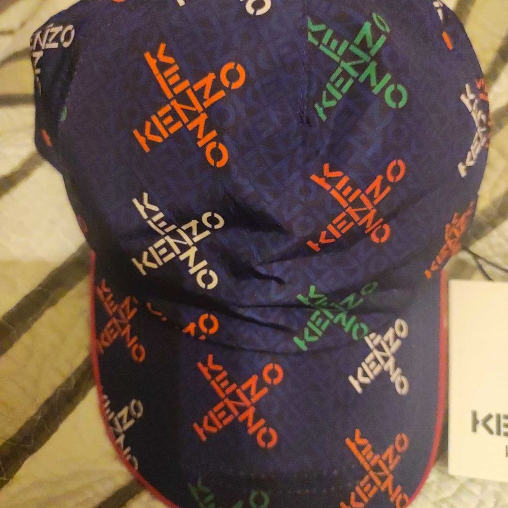 Casquette enfant polyester Kenzo neuve 85 Verneuil-sur-Seine (78)