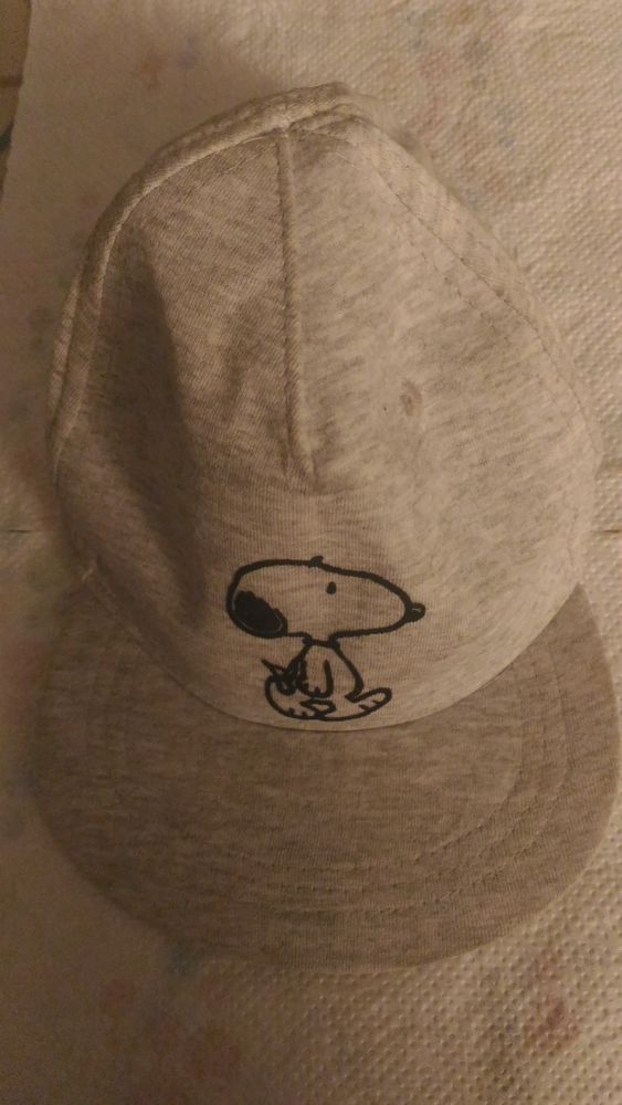 Casquette Gris clair/Snoopy de chez H&M 3 Savigny-sur-Orge (91)