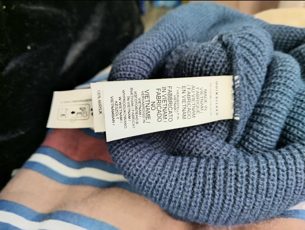 casquette Quicksilver. Taille 56 18 L'Aigle (61)