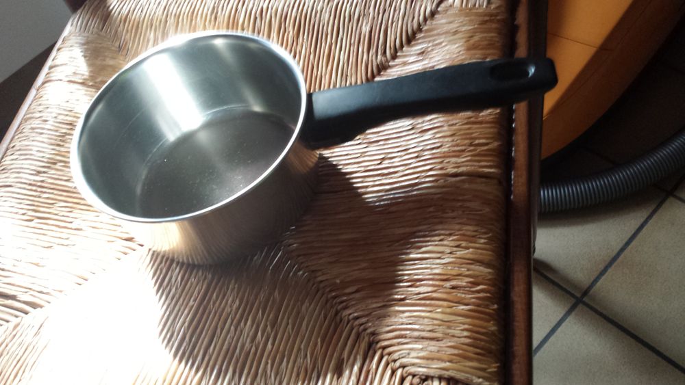 une casserole une po�le en bon �tat ne vas pas induction 4 M�rignies (59)