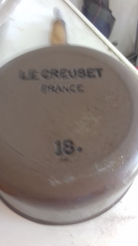 4 CASSEROLES LE CREUSET 100 Carpentras (84)