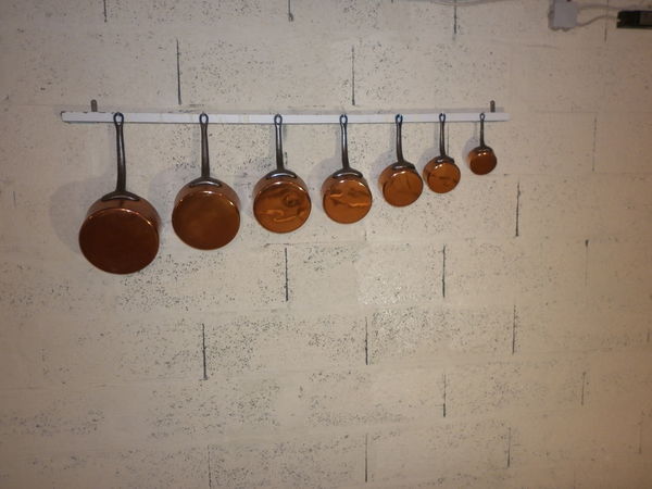 Casseroles en cuivre anciennes 90 Cadaujac (33)