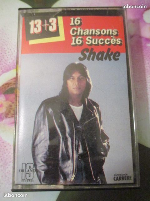 Cassette audio Shake 
4 H�rouville-Saint-Clair (14)