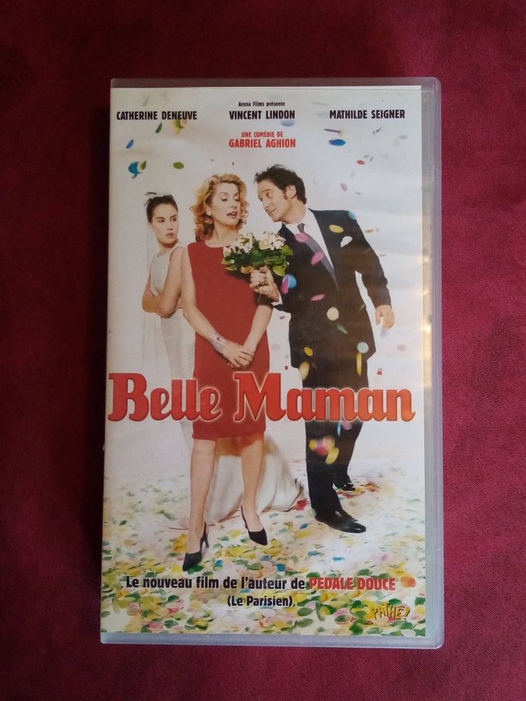 Cassette VHS belle maman 2 Avermes (03)