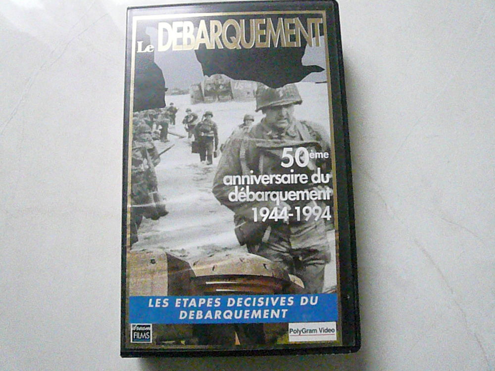 Cassette VHS    Le D�barquement   9 Franqueville-Saint-Pierre (76)