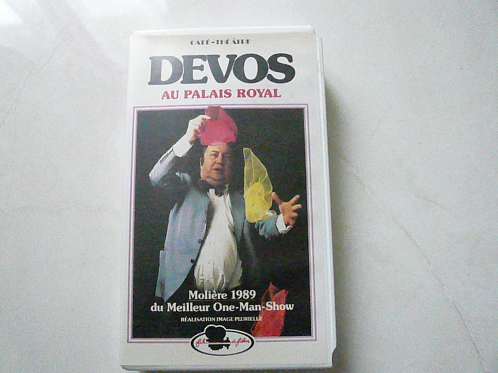 Cassette VHS   Devos au Palais Royal   3 Franqueville-Saint-Pierre (76)