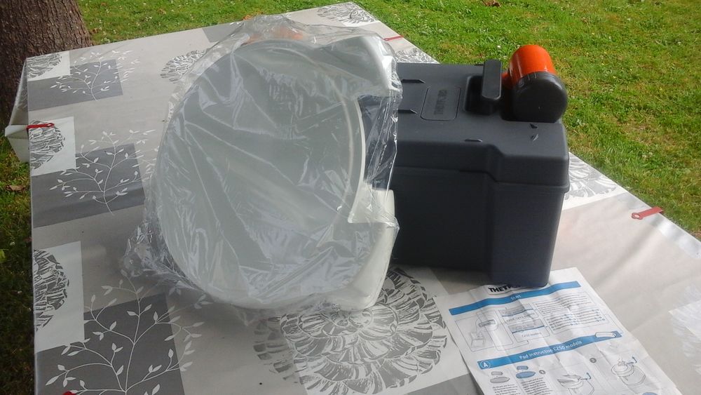 Cassette WC plus abattant neuve 50 Coulounieix-Chamiers (24)